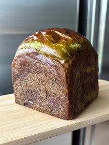 Bretzel Milk Loaf